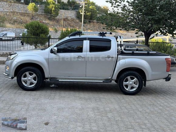 UĞUR OTODAN KARTA TAKSİT 2017 MODEL 293.561 KM'DE ISUZU DMAX LTD