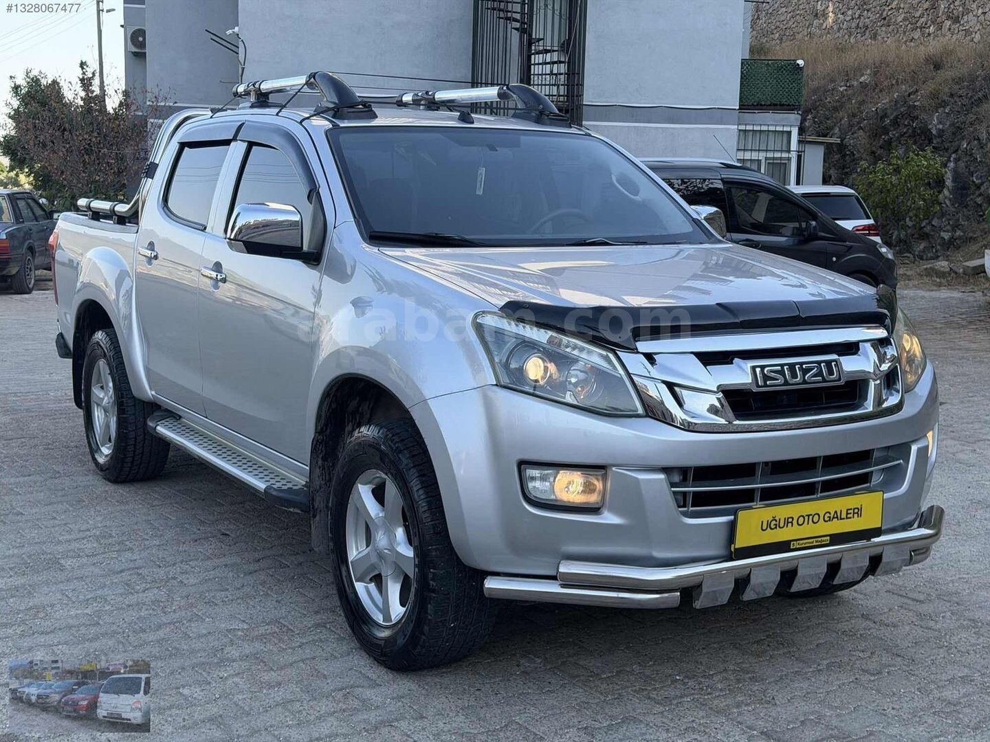 UĞUR OTODAN KARTA TAKSİT 2017 MODEL 293.561 KM'DE ISUZU DMAX LTD 3