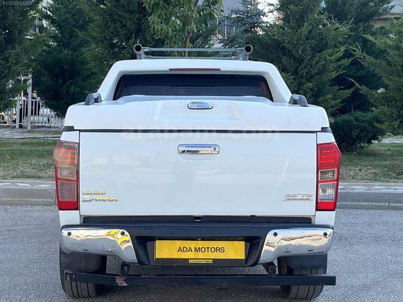 D-MAX 4x4 V-Cross OTOMATİK FULL PAKET