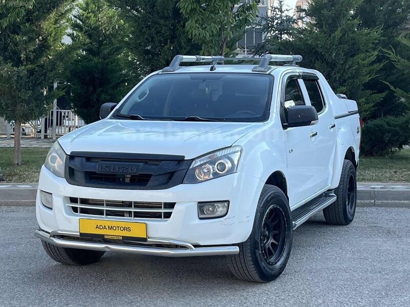 D-MAX 4x4 V-Cross OTOMATİK FULL PAKET