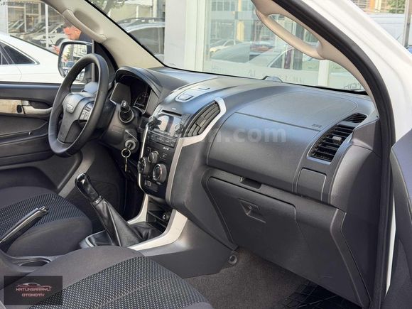 ISUZU D-MAX 2.5 4*2 LTD AVRUPA MONTAJ 2012 MODEL 234.000 KM
