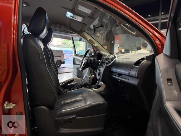 2017ÇIKIŞ HATASIZ ÖZEL RENK TAM DOLU D-MAX V-CROSS