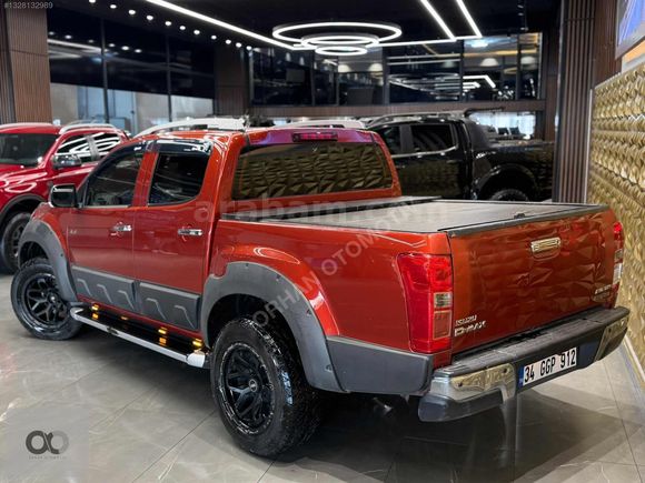 2017ÇIKIŞ HATASIZ ÖZEL RENK TAM DOLU D-MAX V-CROSS