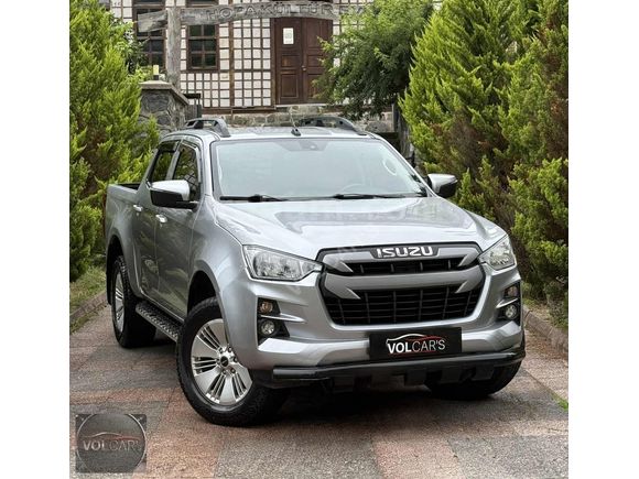 VOLCAR'S 2022 MODEL 104 BİN KM'DE HATASIZ D-MAX