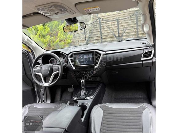 VOLCAR'S 2022 MODEL 104 BİN KM'DE HATASIZ D-MAX
