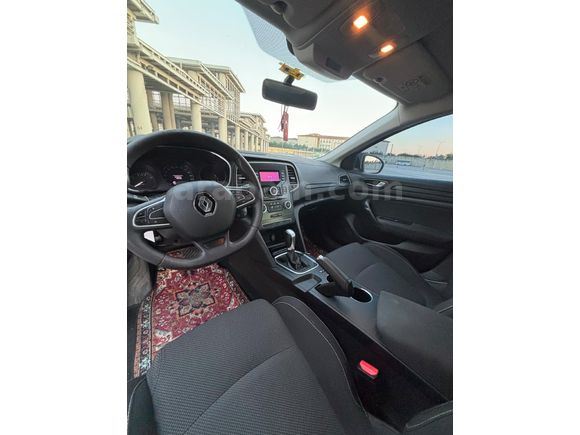Sahibinden Renault Megane 1.3 TCe Joy 2020 Model