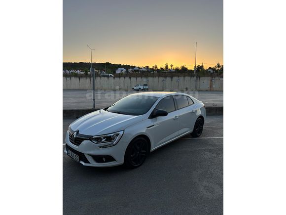 Sahibinden Renault Megane 1.3 TCe Joy 2020 Model