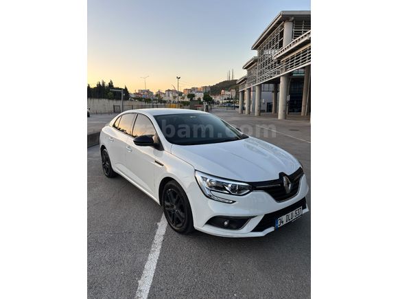 Sahibinden Renault Megane 1.3 TCe Joy 2020 Model