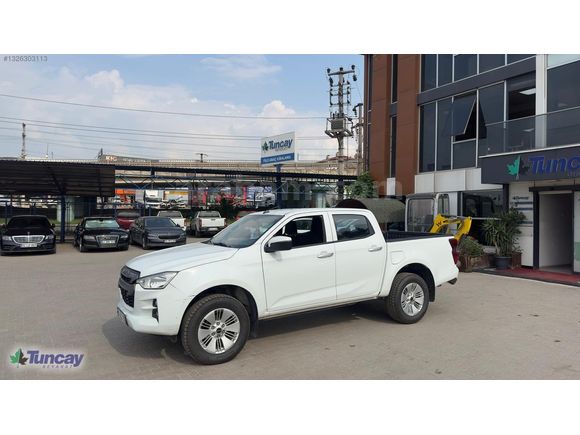 2022 MODEL D-MAX 4x4 V-LİFE