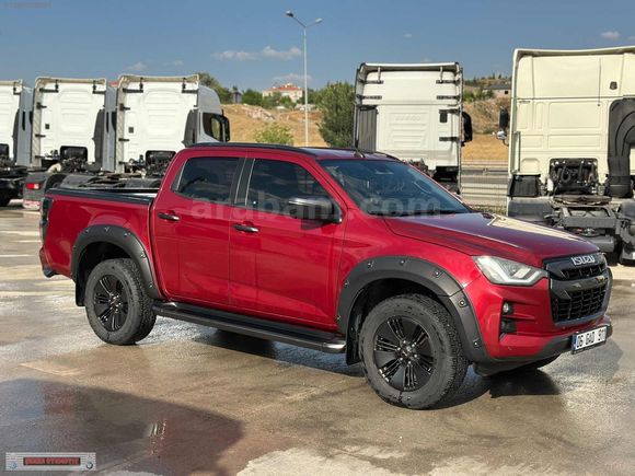 ŞENER ARSLAN'DAN 2021 MODEL ISUZU D-MAX .. TAKAS OLUR