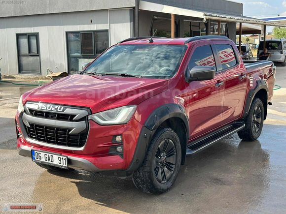 ŞENER ARSLAN'DAN 2021 MODEL ISUZU D-MAX .. TAKAS OLUR
