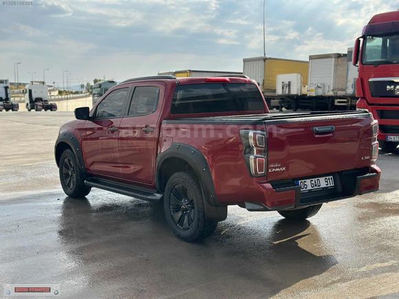 ŞENER ARSLAN'DAN 2021 MODEL ISUZU D-MAX .. TAKAS OLUR