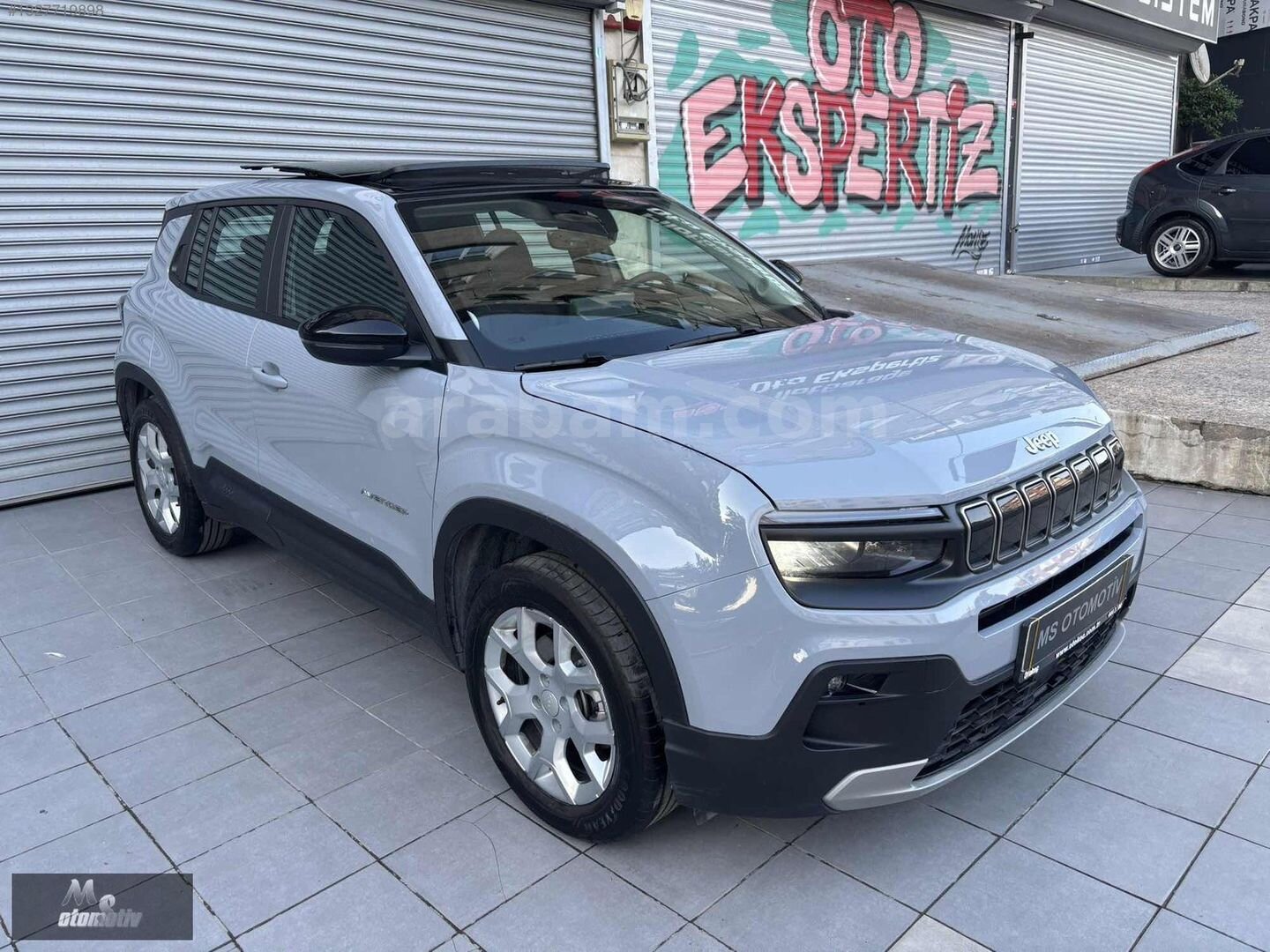 Galeriden Jeep Avenger Electric Summit 2025 Model İstanbul 15.000 km Gri 1
