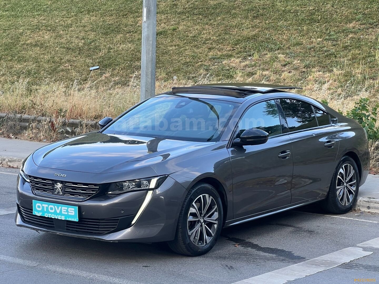Galeriden Peugeot 508 1.5 BlueHDI Allure 2023 Model İstanbul 57.000 km Gri 4