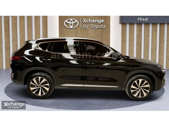 BYD HİSAR'DAN 2025 BYD SEAL U DM-I 4X4 324 HP