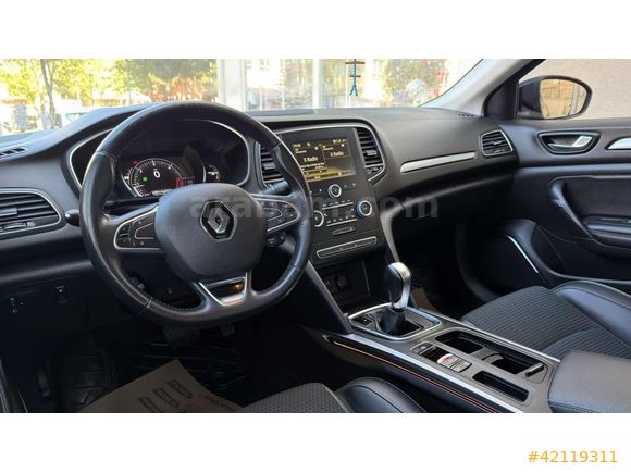 RAMS MOTORS ' DAN 2020 MODEL MEGANE OTOMATİK ICON