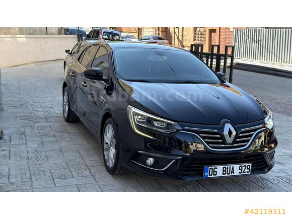 RAMS MOTORS ' DAN 2020 MODEL MEGANE OTOMATİK ICON