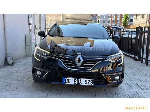 RAMS MOTORS ' DAN 2020 MODEL MEGANE OTOMATİK ICON