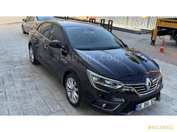 RAMS MOTORS ' DAN 2020 MODEL MEGANE OTOMATİK ICON