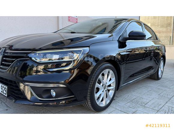 RAMS MOTORS ' DAN 2020 MODEL MEGANE OTOMATİK ICON