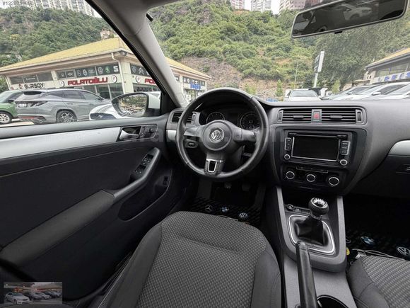 2012 VOLKSWAGEN JETTA 1.2 TSİ MANUEL TRENDLİNE