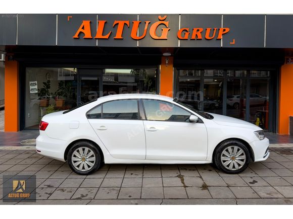ALTUĞ'DAN SATILIK 2015 MODEL TRENDLİNE 1.2 JETTA