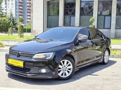 DEĞİŞENSİZ 2011 MODEL VOLKSWAGEN JETTA FUL AKSESUAR LI