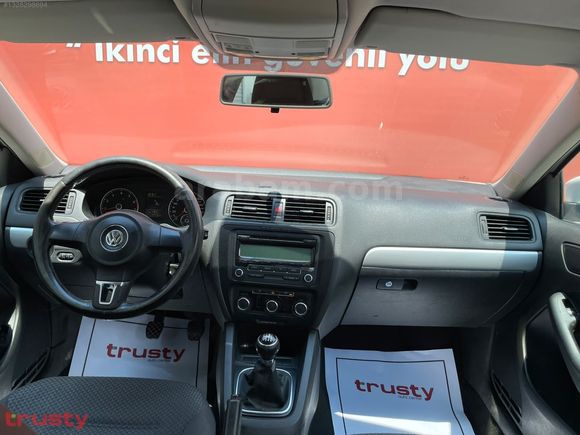 TRUSTY ONATÇA'DAN VOLKSWAGEN JETTA