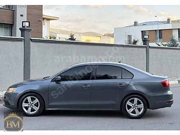 BM AUTO'dan 2011 MODEL VW JETTA 1,2 TSİ HATASIZ BOYASIZ