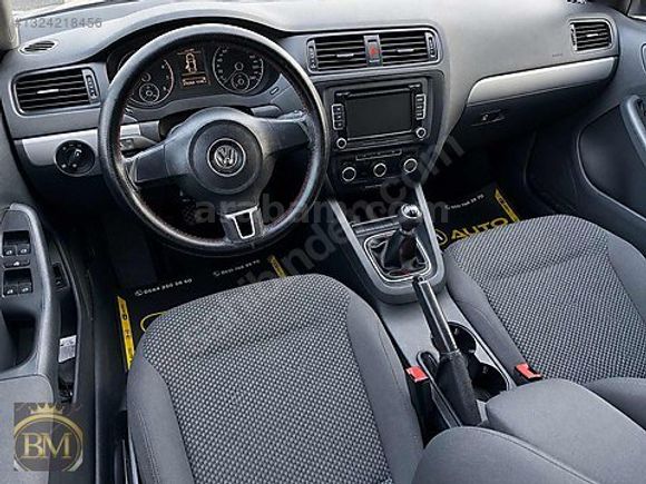 BM AUTO'dan 2011 MODEL VW JETTA 1,2 TSİ HATASIZ BOYASIZ