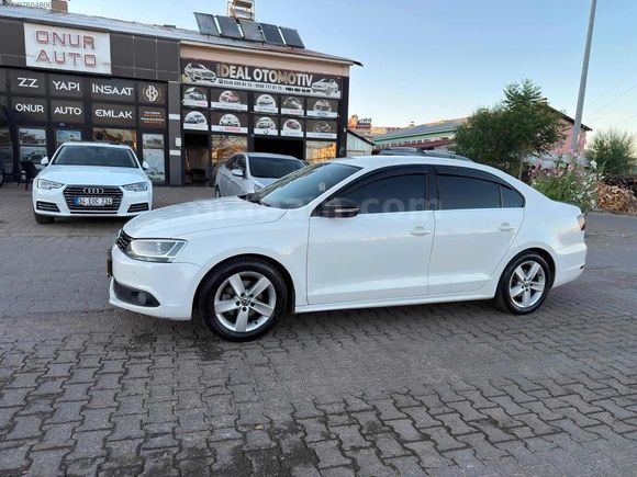 VİZYONDAN/ 2012 JETTA 1.2 TSİ 6 İLERİ DÜŞÜK KM