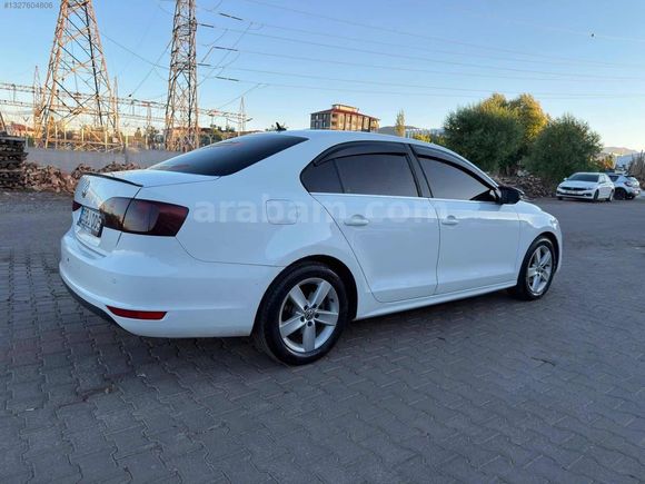VİZYONDAN/ 2012 JETTA 1.2 TSİ 6 İLERİ DÜŞÜK KM