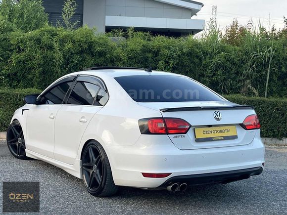 HATASIZ SUNROOFLU JETTA