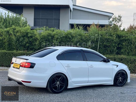 HATASIZ SUNROOFLU JETTA