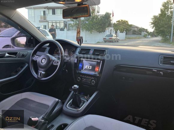 HATASIZ SUNROOFLU JETTA