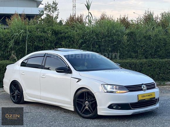 HATASIZ SUNROOFLU JETTA