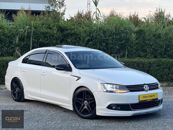 HATASIZ SUNROOFLU JETTA