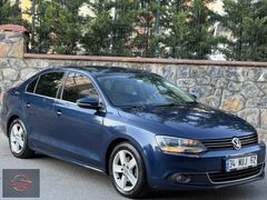WOLSVAGEN JETTA HATASIZ BOYASIZ DEGİSENSİZ DÜŞÜK KM