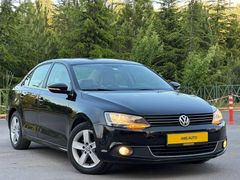 EMSALSİZ TEMİZLİKTE OTOMATİK İÇİ BEJ JETTA 1.2 TSI