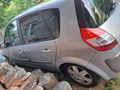 Sahibinden Renault Scenic 1.6 Dynamique 2006 Model