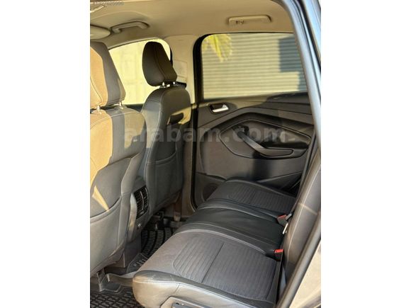2019 MODEL FORD KUGA OTOMATİK 1.5 DİZEL TİTANYUM