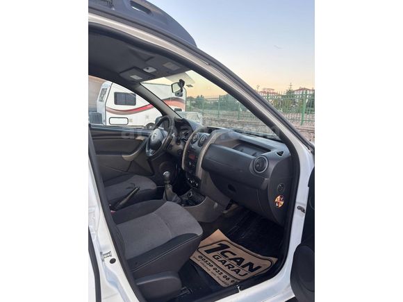 ZEYMİR DEN 4*4 DUSTER