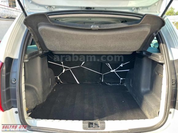 SELTAŞ OTOMOTİVDEN SATLIK 2014 MODEL DACIA