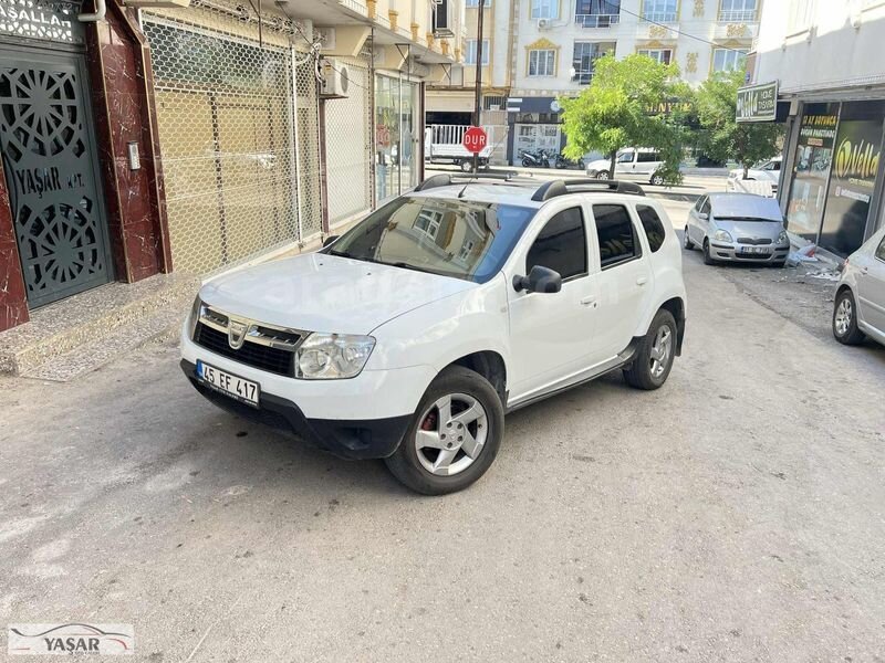 2013 DACİA DUSTER 1.5 DCİ 90 BG LİK BEYAZ RENK FULL BAKIMLI