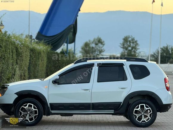 2017 MODEL YENİ DİREKSİYON 4x4 DİZEL DACİA DUSTER TAKAS AÇIK !