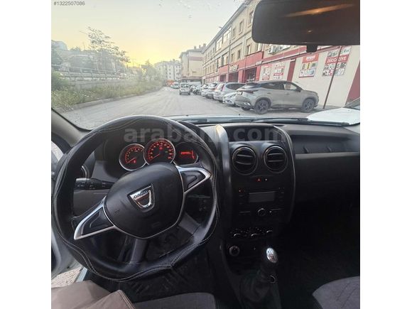 KALFAOĞLU-2017 DUSTER 1.5 DCİ 4x4 110HP YENİ DİREKSİYON BAKIMLI