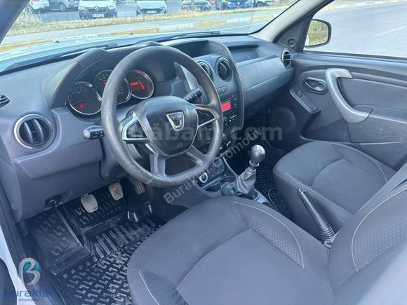 BURAKLAR'DAN 2017 DACİA DUSTER 1.5 DCİ AMBİANCE PAKET +4x4