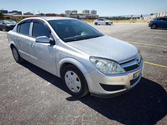 Sahibinden Opel Astra 1.6 Essentia 2009 Model