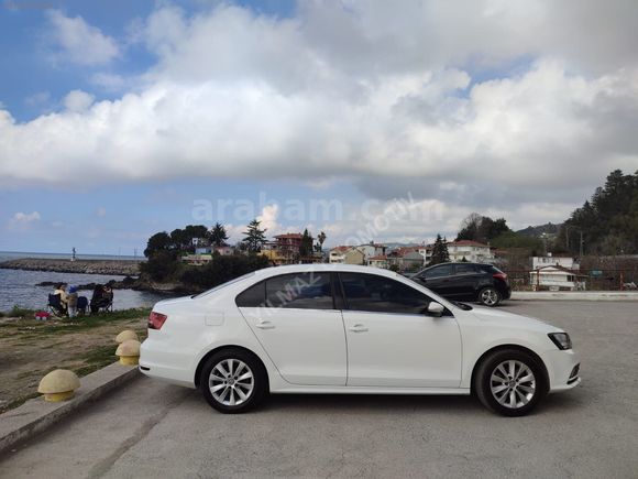 temiz masrafsız düşük km jetta