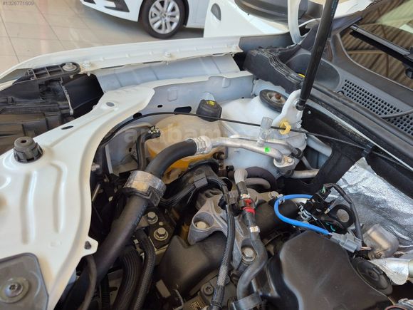 GÜLDALI'DAN 2018 MODEL, HATASIZ, 1.5 DCİ 4X2 150000 KM'DE DUSTER